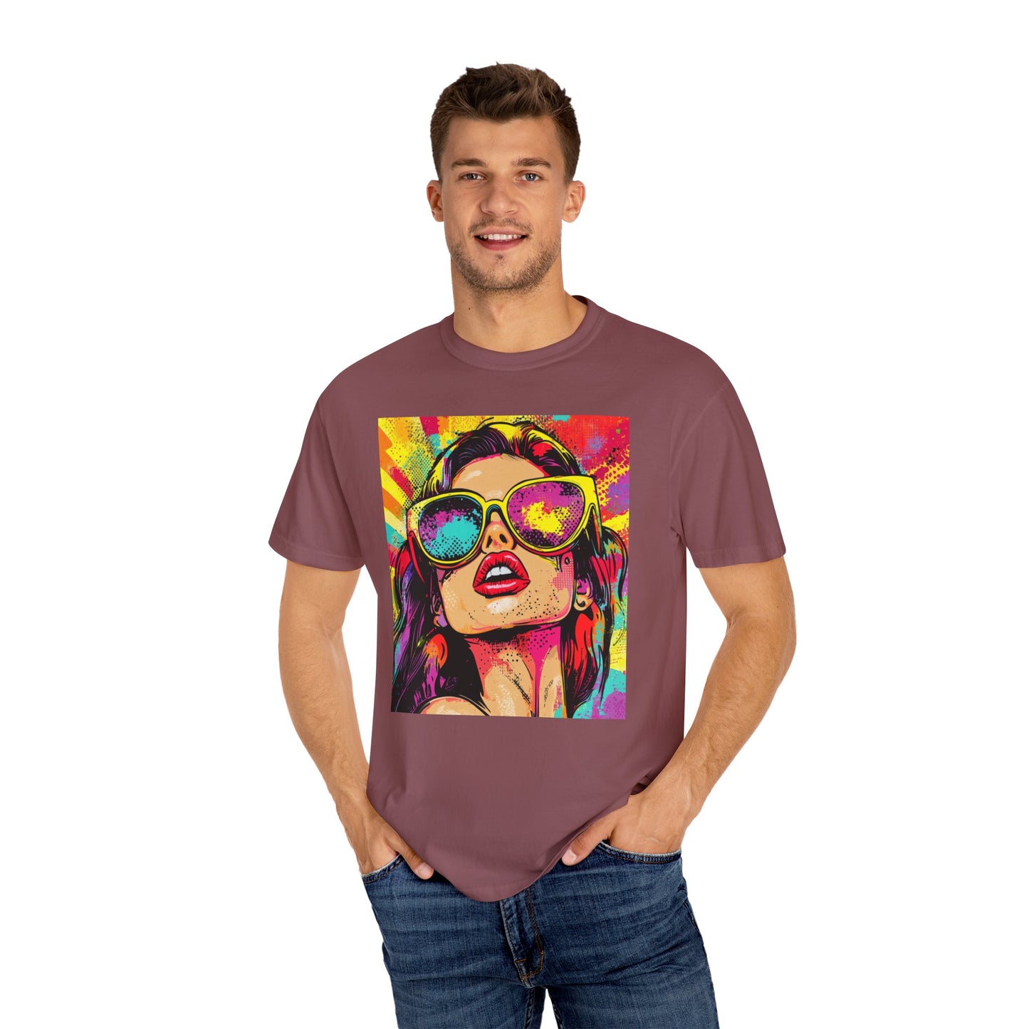 Pop Art Queenie Unisex T-paita