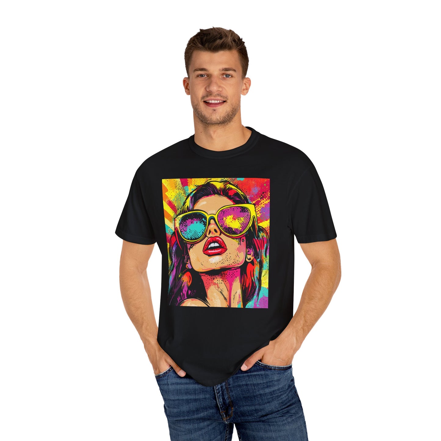 Pop Art Queenie Unisex T-paita